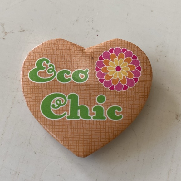 Vintage Novelty Button Pins Bundle of 4 - Picture 4 of 7